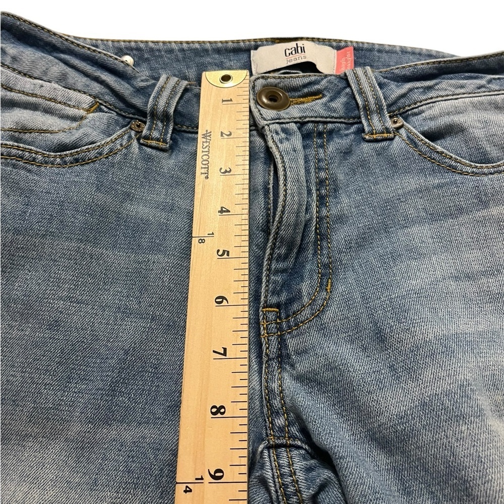 Cabi High Rise Straight Leg Jeans Light Wash Distressed Denim Women’s Size 2 - Picture 5 of 7